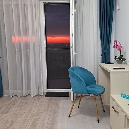 Peace House Apartamento Oradea Exterior foto